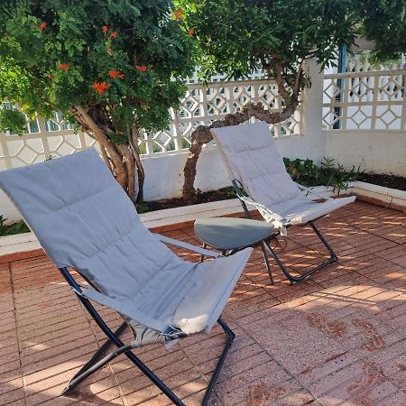 La Palmera1 Casa Al Primer Piso Con 2 Dormitorios - Two Bedroom House On The First Floor --- La Palmera 2 Casa En Planta Baja Con 1 Dormitorio, One Bedroom House On The Ground Floor 아게이크 외부 사진