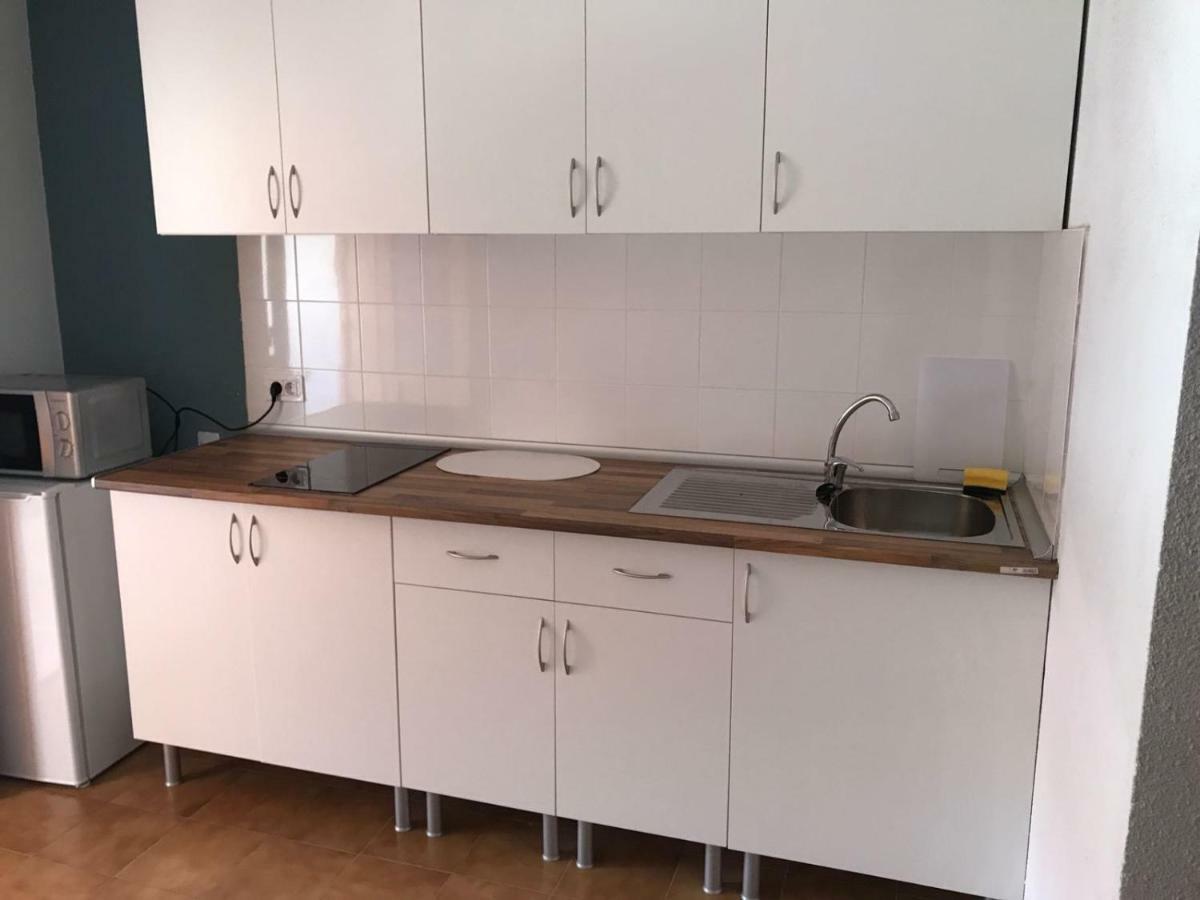 La Palmera1 Casa Al Primer Piso Con 2 Dormitorios - Two Bedroom House On The First Floor --- La Palmera 2 Casa En Planta Baja Con 1 Dormitorio, One Bedroom House On The Ground Floor 아게이크 외부 사진