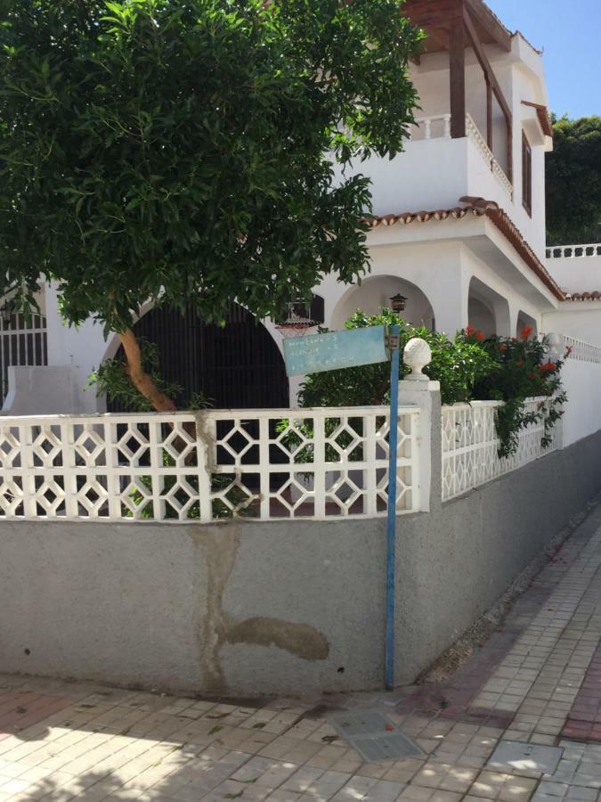 La Palmera1 Casa Al Primer Piso Con 2 Dormitorios - Two Bedroom House On The First Floor --- La Palmera 2 Casa En Planta Baja Con 1 Dormitorio, One Bedroom House On The Ground Floor 아게이크 외부 사진
