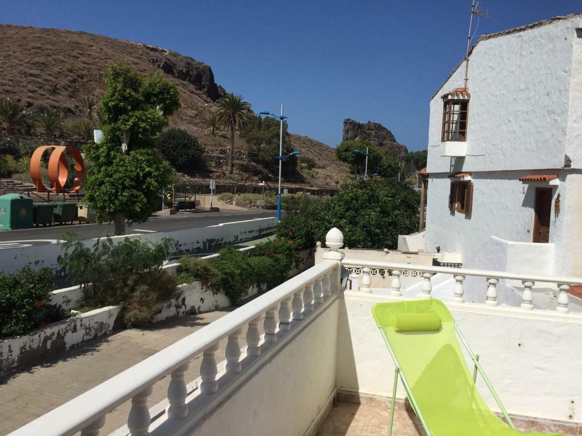 La Palmera1 Casa Al Primer Piso Con 2 Dormitorios - Two Bedroom House On The First Floor --- La Palmera 2 Casa En Planta Baja Con 1 Dormitorio, One Bedroom House On The Ground Floor 아게이크 외부 사진