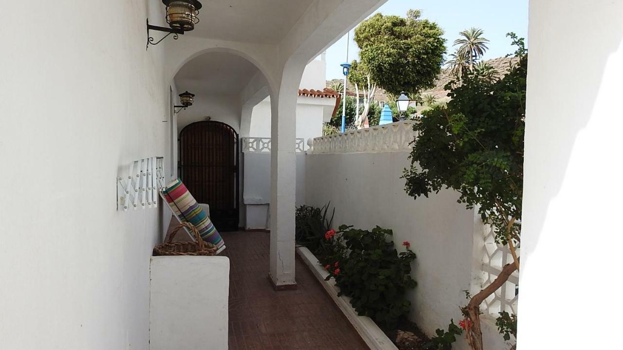 La Palmera1 Casa Al Primer Piso Con 2 Dormitorios - Two Bedroom House On The First Floor --- La Palmera 2 Casa En Planta Baja Con 1 Dormitorio, One Bedroom House On The Ground Floor 아게이크 외부 사진